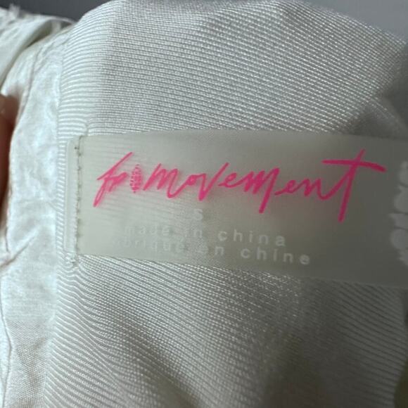 Free People Movement Women's The Way Home Shorts Size S Optic White EUC - Picture 4 of 5